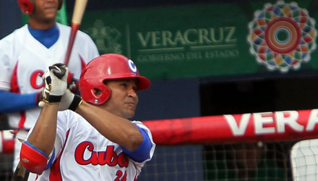 Béisbol cubano: paliza a México y boleto a Toronto 2015