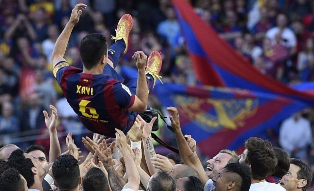 Xavi Hernández y el emotivo adiós del Camp Nou