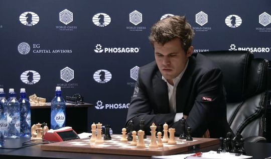 La desesperación de Magnus Carlsen