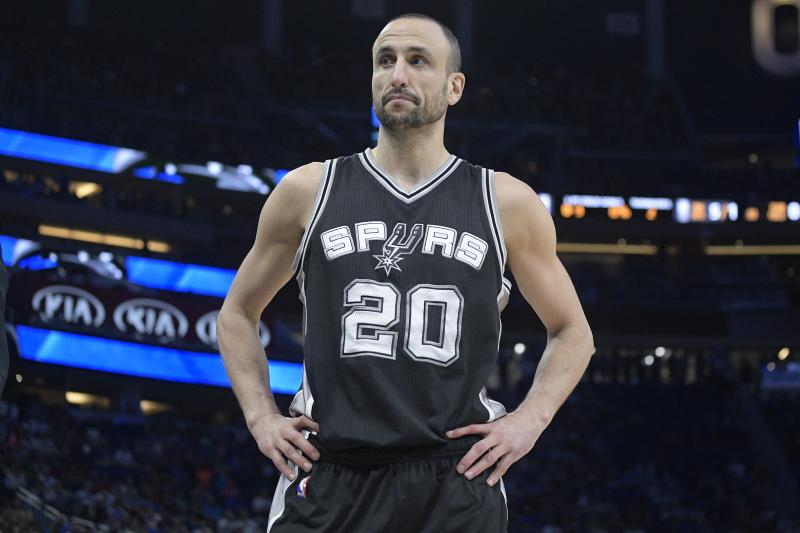 Manu Ginóbili, a sus casi 40 años, se convenció a sí mismo que todavía no había llegado su último minuto sobre una cancha de la NBA