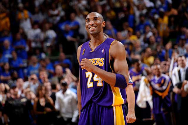 Kobe Bryant jugó sus 20 temporadas con los Lakers