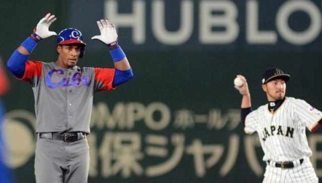 Yurisbel Gracial, otro cubano en los campeones del béisbol japonés