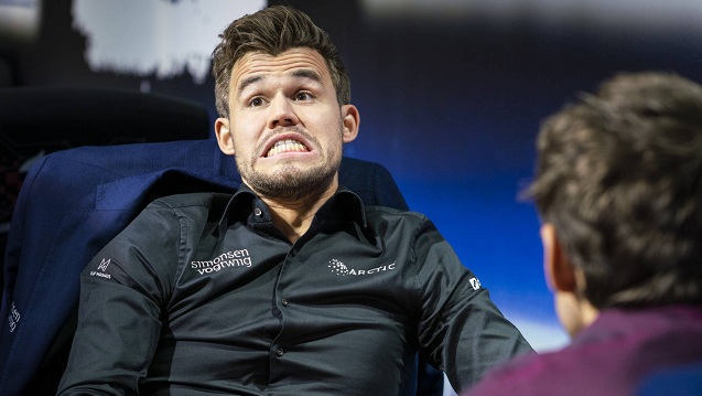 El velocista Magnus Carlsen, campeón del Clutch Chess Champions Showdown