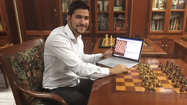 El GM Yasser Quesada es uno de los ajedrecistas cubanos que avanzó a la segunda fase del torneo Iberoamericano online