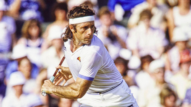 El argentino Guillermo Vilas llegó a ser considerado el número uno del mundo y en su brillante carrera logró 62 títulos individuales.