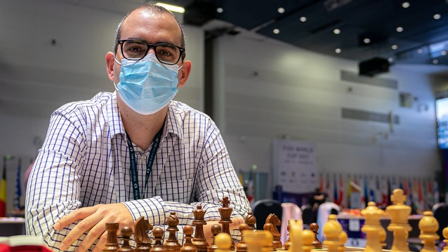 El GM Leinier Domínguez entabló su primera partida en la Copa Mundial de ajedrez. Foto: Eric Rosen / FIDE