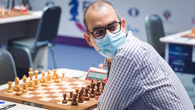 El GM Leinier Domínguez perdió sorpresivamente las dos partidas rápidas ante el uzbeco Vakhidov y quedó eliminado de la Copa Mundial de ajedrez. Foto: Eric Rosen / FIDE