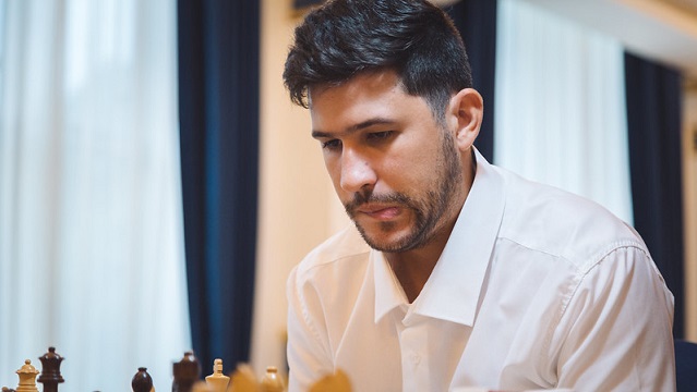 El GM Yasser Quesada superó al argentino Krysa y avanzó a la segunda ronda de la Copa Mundial de la FIDE. Foto: tomada del Flick del evento.