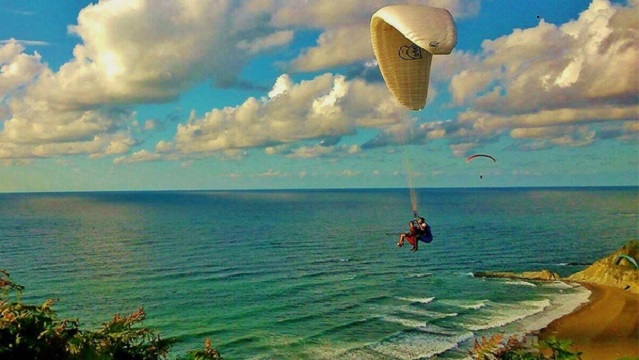 Parapente en Sopelana, una experiencia única en el aire