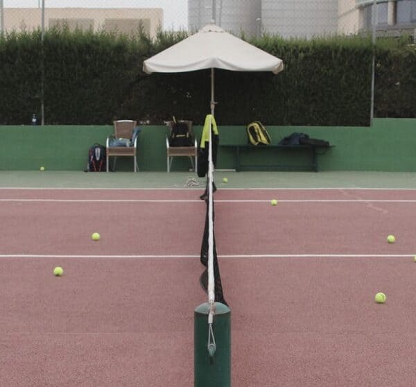 Alquiler de pistas de tenis, solución ideal para disfrutar de un deporte emocionante