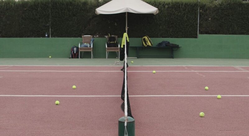 Alquiler de pistas de tenis, solución ideal para disfrutar de un deporte emocionante