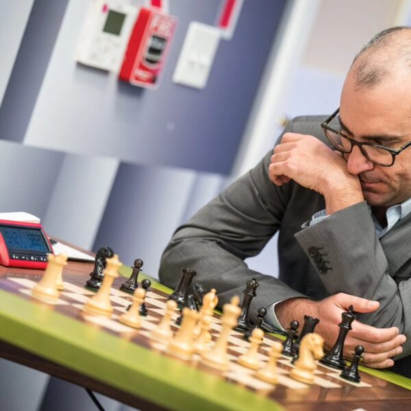 Leinier Domínguez comparte la cima de la Copa Sinquefield 2023