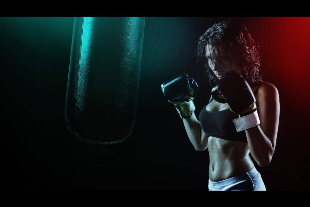 El boxeo es mucho más que golpear una bolsa o esquivar golpes; es una poderosa herramienta de transformación personal.