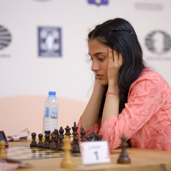 Divya Deshmukh ganó la Copa Mundial de la FIDE y obtuvo título de GM
