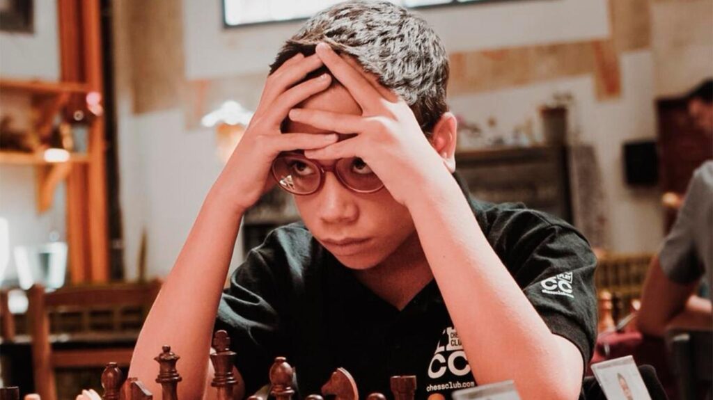 La noticia sacudió al mundo del ajedrez: con apenas 11 años, el argentino Faustino Oro consiguió en Madrid su primera norma de Gran Maestro