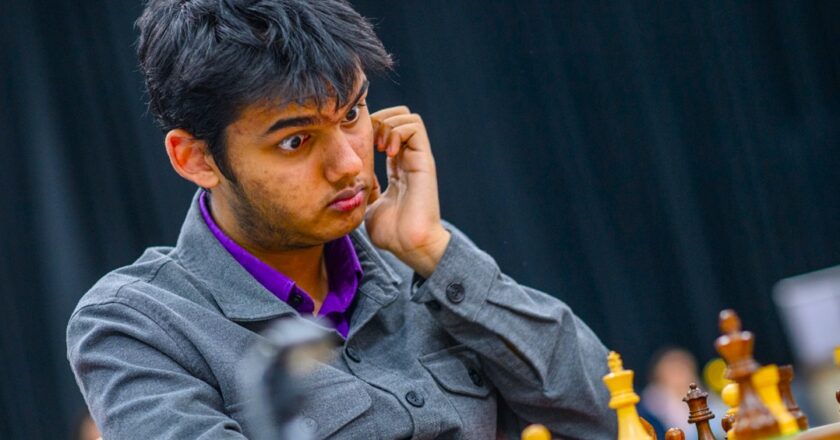 Abhimanyu Mishra hace historia al derrotar a Gukesh, el campeón del mundo