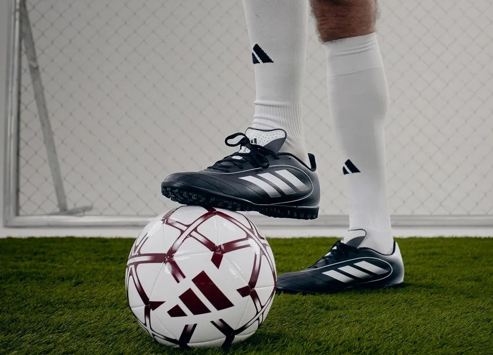 Descubre cómo elegir las zapatillas Adidas perfectas para ti. De clásicos icónicos a modelos de última generación, conoce las tecnologías y consejos que marcan tendencia en el calzado deportivo