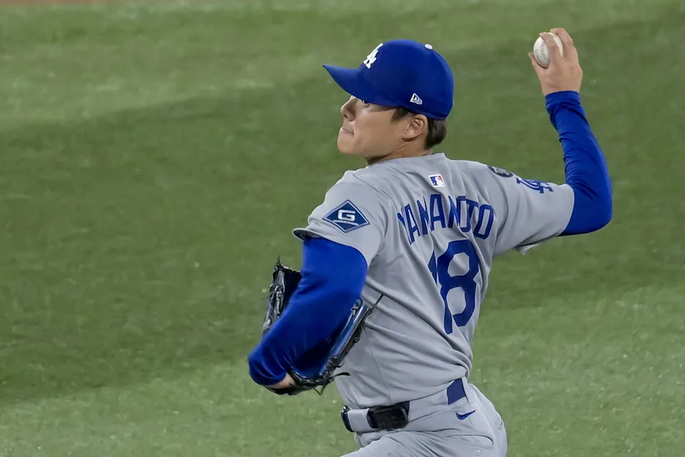 Con su actuación, Yamamoto se convirtió en el segundo jugador nacido en Japón que gana el MVP de la Serie Mundial