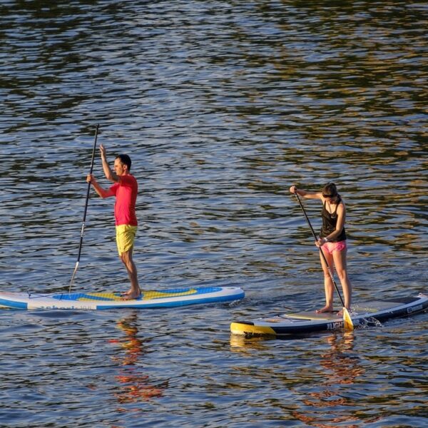 Stand up paddle, deporte que fortalece el cuerpo y calma la mente