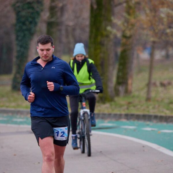 Cómo planificar una temporada deportiva combinando ciclismo y running